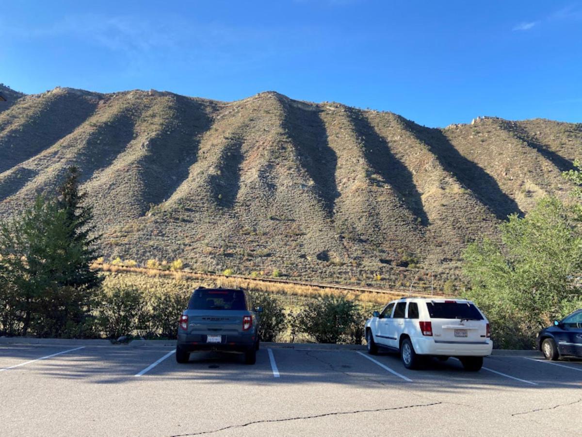 Wingate By Wyndham New Castle - Glenwood Springs Hotel Ngoại thất bức ảnh